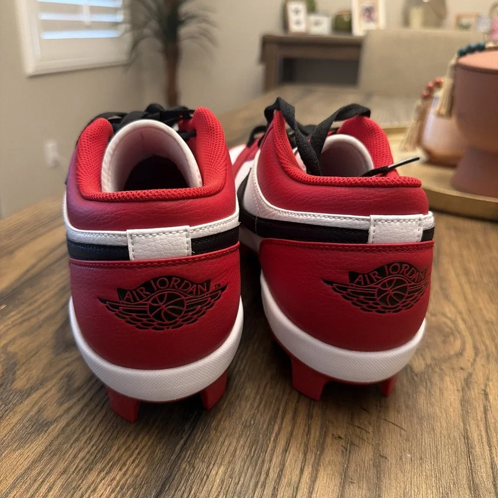 Air Jordan 1 Retro MCS Low Chicago Red White Black Baseball Cleats Size 15 …F2